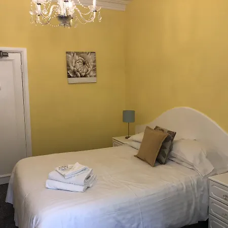 Guest house Peasehill Leeds (West Yorkshire)