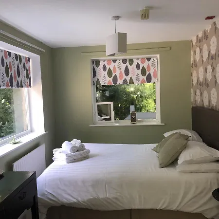 Peasehill Guest house 3*