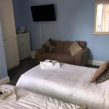 Peasehill Guest house 3*