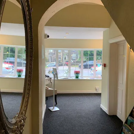 Peasehill Guest house Leeds (West Yorkshire)