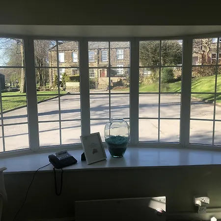 Peasehill Guest house Leeds (West Yorkshire)